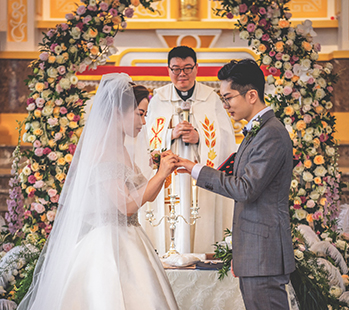 教堂婚礼图片